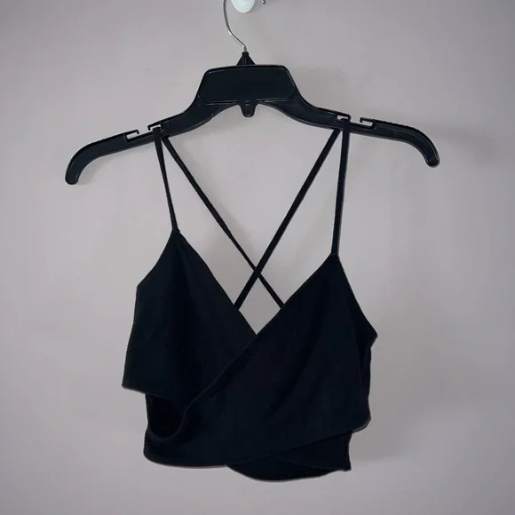 Black Kris Kross crop top, Hollister size small - Picture 2 of 5